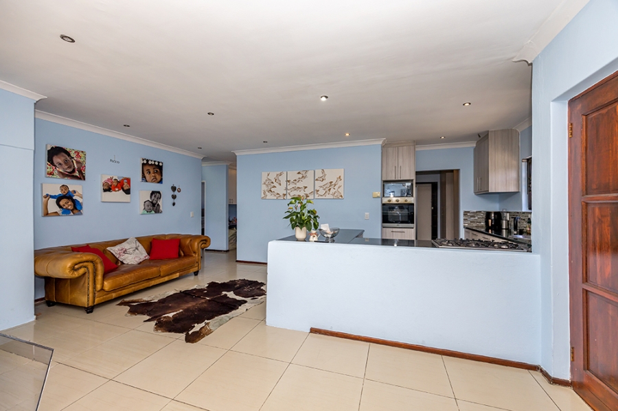 3 Bedroom Property for Sale in Parklands Western Cape